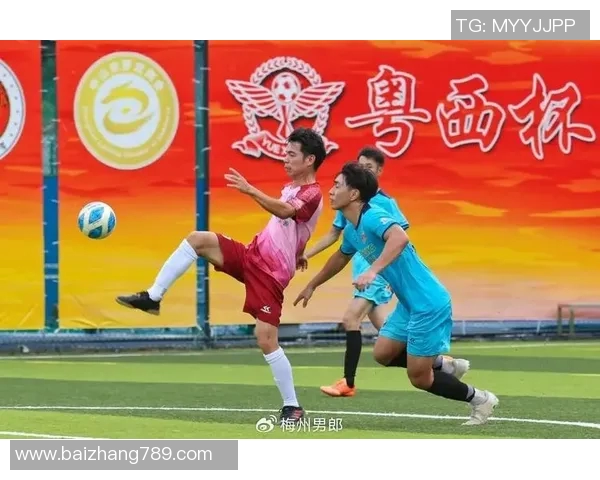 粤西足球明星实力对比及排名分析揭示他们的成就与影响力 粤西足球明星实力对比及排名分析揭示他们的成就与影响力