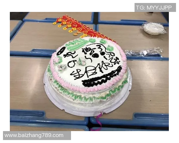 英格兰足球明星的生日蛋糕盛宴庆祝荣耀与激情的完美结合